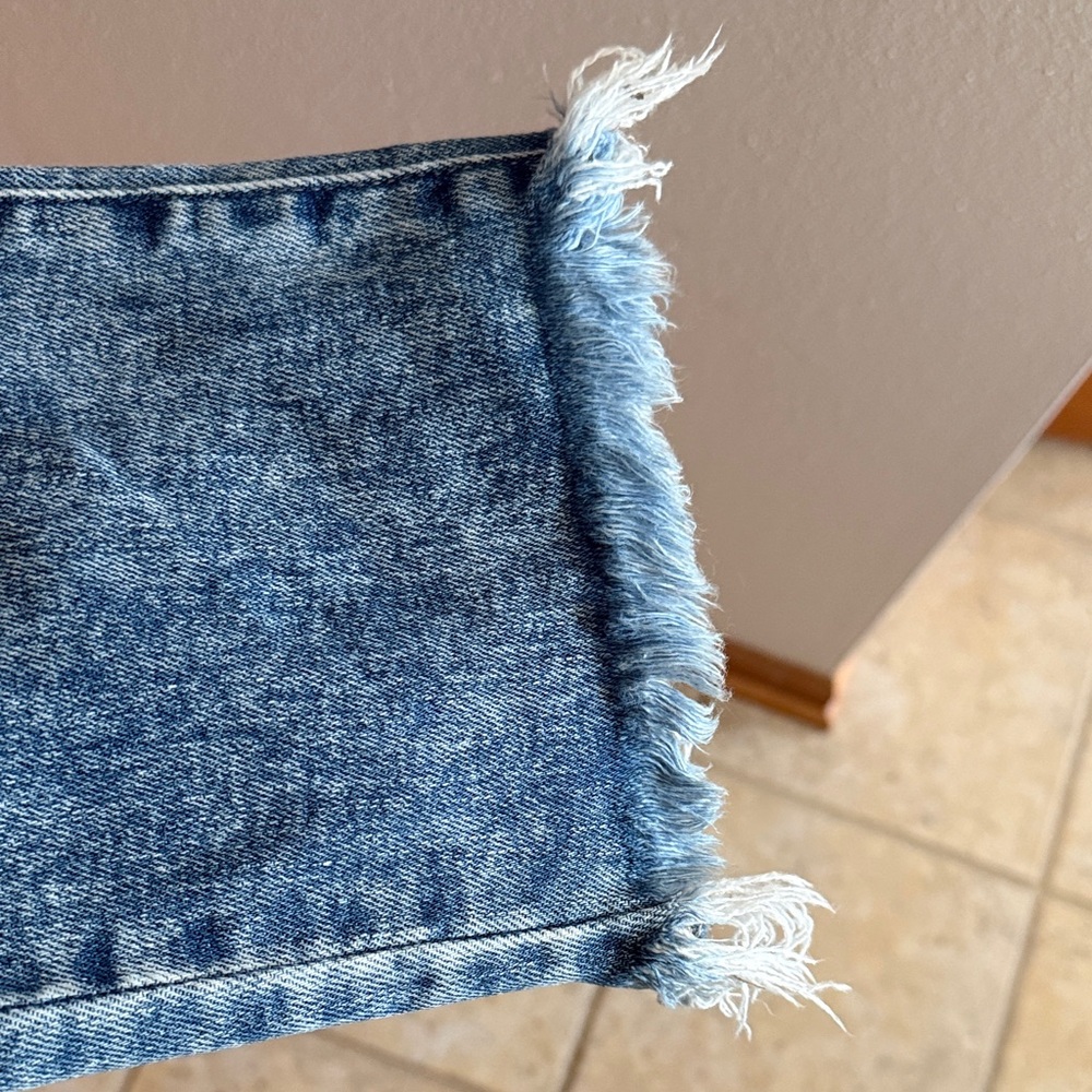 Risen Jeans High-Rise Acid Wash Mom Jeans - Blue - Picture 4 of 4